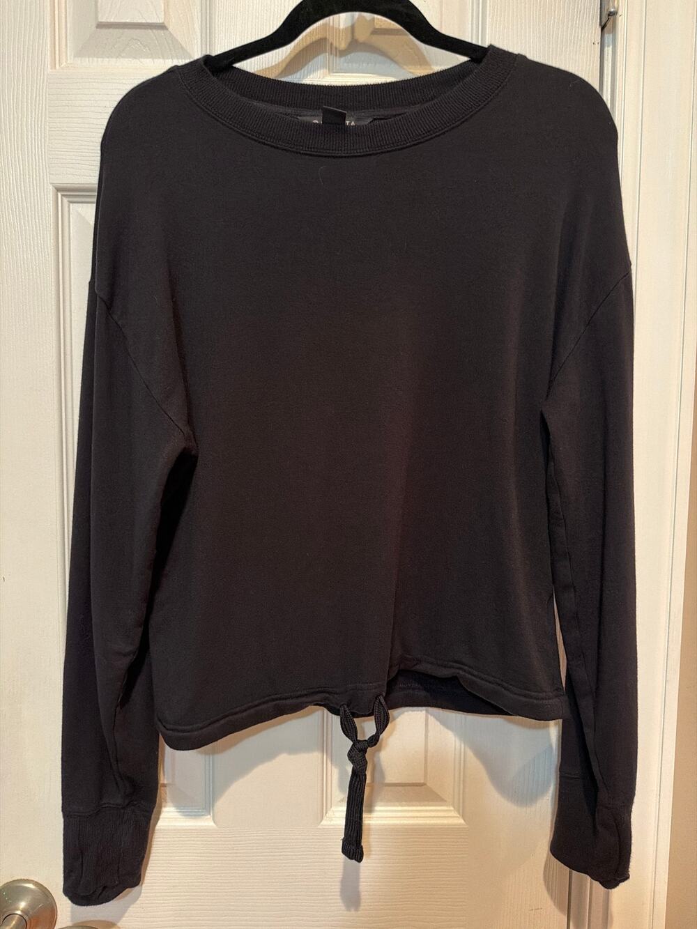 Athleta Black Cropped Sweatshirt Drawstring Hem Ribbed Crew neck Small Petite